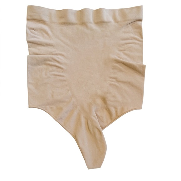 SKIMS core control High-Waist Shapewear thong color:clay - Picture 5 of 8